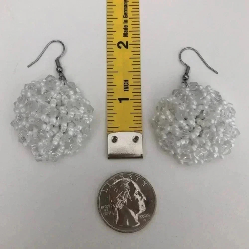 White Flower Seed Bead Handmade Drop Earrings - Picture 4 of 4